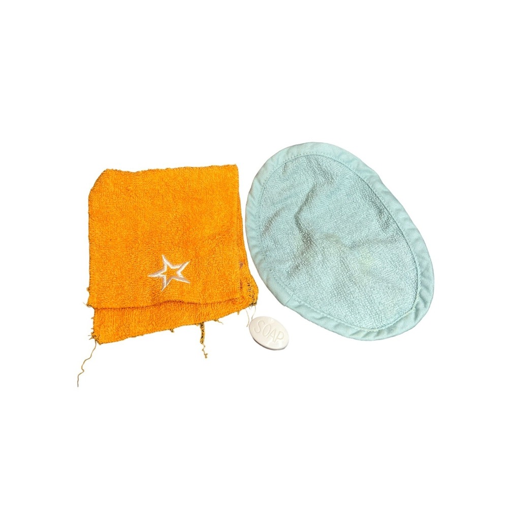 American Girl DOLL Ultimate Bubble Bath Set ORANGE STAR & Blue Round Towels‎
